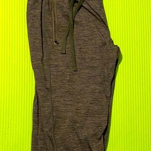 CRVS joggers (curves and combat)